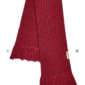 Taylor Swift Deep Red Knit Scarf